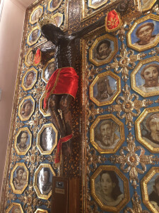 Crocifisso Nero