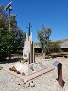 STELE ULTIMA
